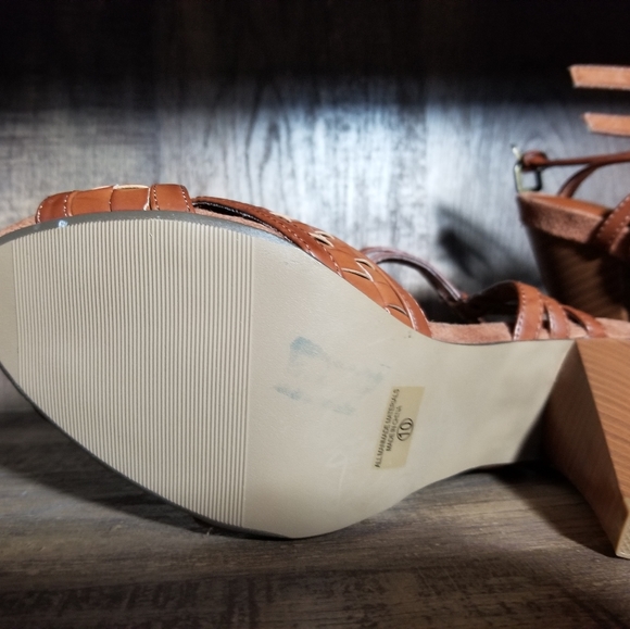 Brown Heeled Sandals - Picture 3 of 3